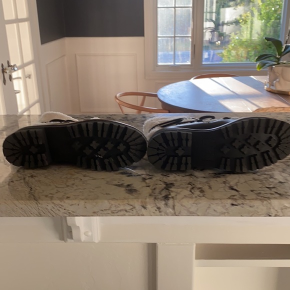 Marc Fisher Sherpa boots - Picture 4 of 4